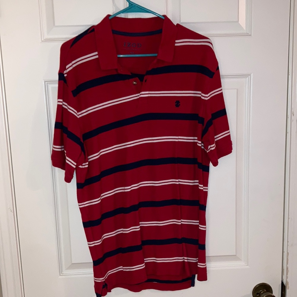 Men’s Izod polo shirt